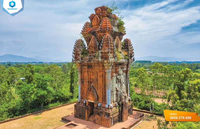 Vẻ đẹp huyền bí của tháp Chàm Poshanư Bình Thuận