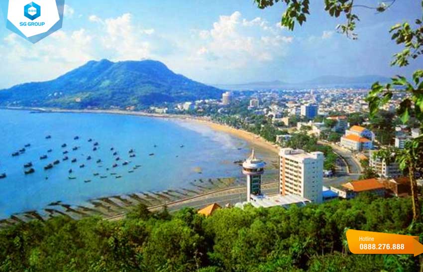 Bãi Trước và bãi Sau là hai địa điểm du lịch nổi tiếng tại Vũng Tàu