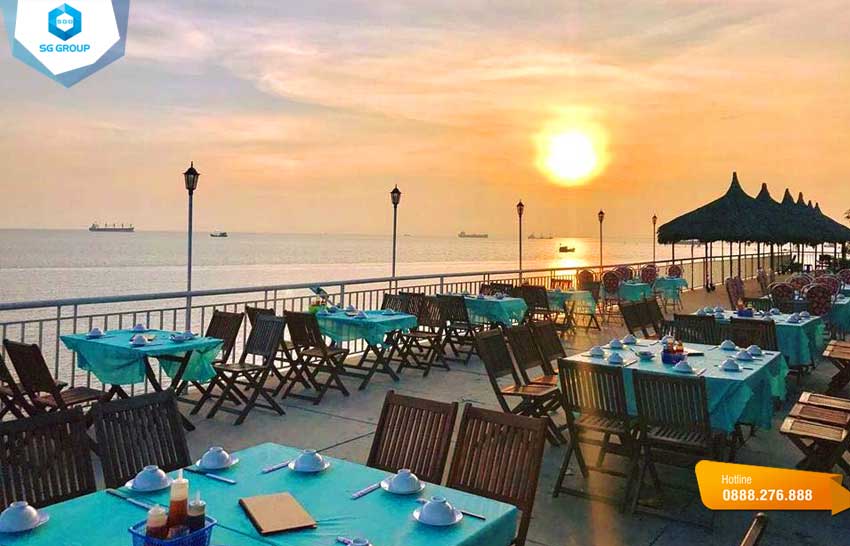 Nhà hàng cây bàng ngắm trọn view biển với giá cực kỳ phải chăng