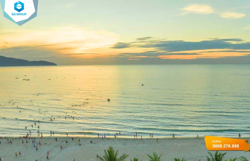 Bãi biển Mỹ Khê là một điểm đến không thể bỏ qua khi du lịch Đà Nẵng