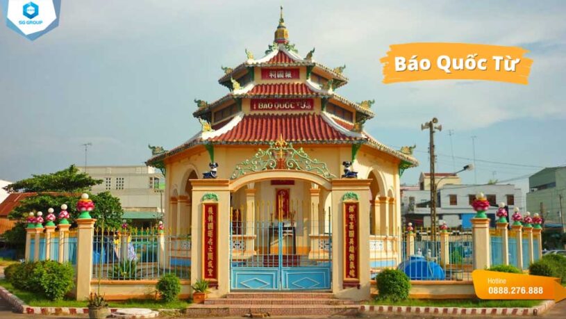 Hãy cùng Saigontourism tìm hiểu chi tiết hơn về lịch sử cũng như kiến trúc nơi đây nhé!