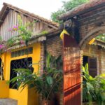 không gian thưởng thức cà phê sở hữu lối thiết kế hoài cổ đầy ấn tượng