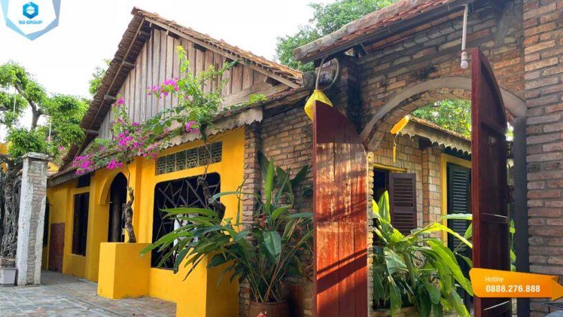 không gian thưởng thức cà phê sở hữu lối thiết kế hoài cổ đầy ấn tượng